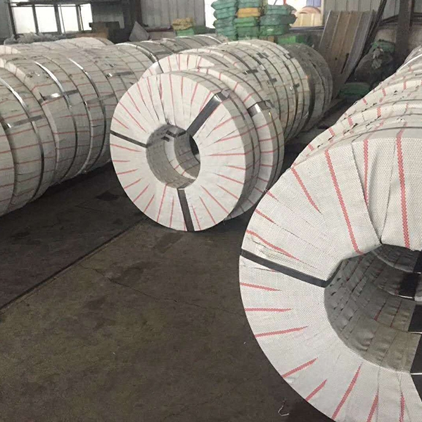 冷軋帶鋼：性能優(yōu)良的工業(yè)材料